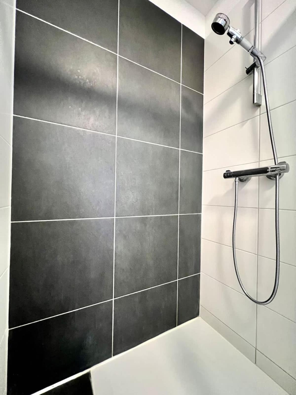 Studio Apartment Heart Of Brüksel Dış mekan fotoğraf