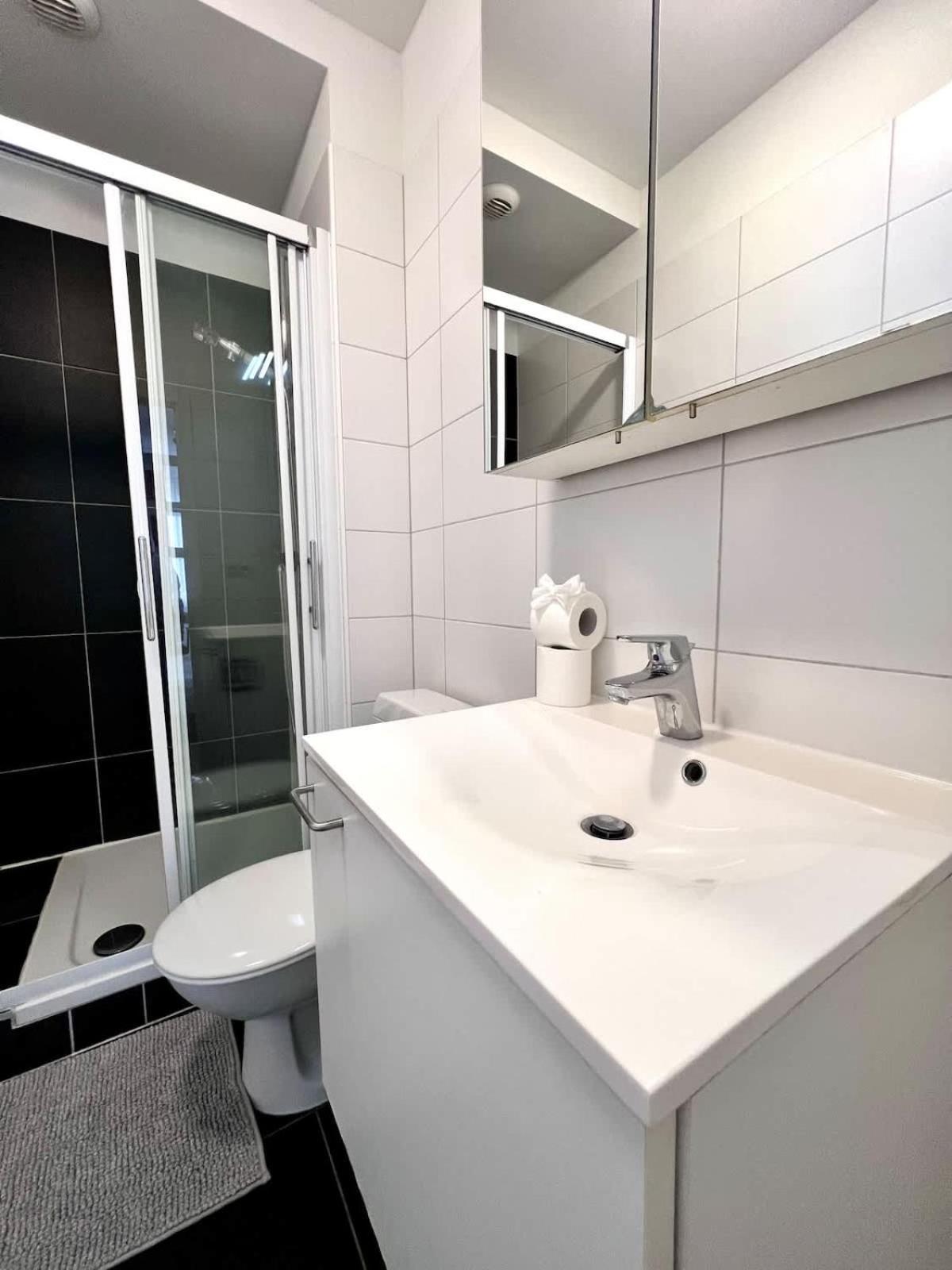Studio Apartment Heart Of Brüksel Dış mekan fotoğraf