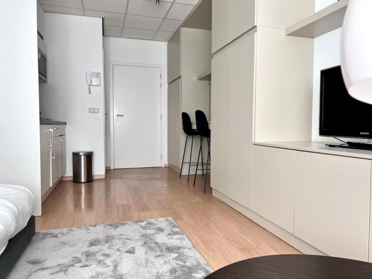 Studio Apartment Heart Of Brüksel Dış mekan fotoğraf
